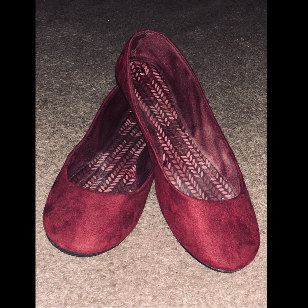 Women’s Flats